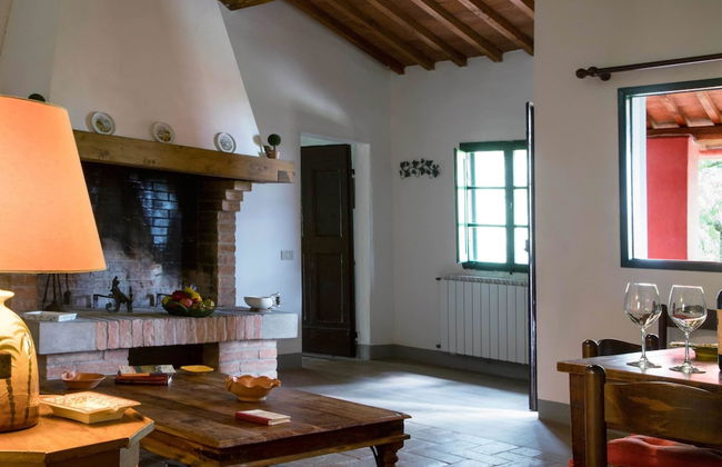 Spacious Tuscan Farmhouse - Foto 8