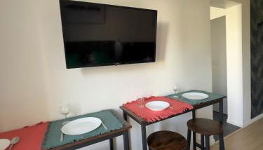 Studio Jozy I confort et jardin en ville 4pers I Futuroscope - Foto 3