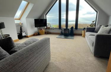 Switha - Luxury home in Stromness, Orkney with outstanding views and hot tub - Photo 25