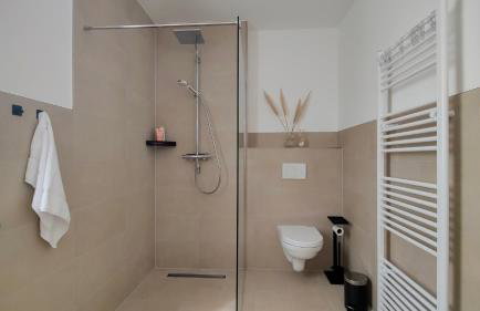 Hygge Home - mit Garten und Stellplatz für Feriengäste-, Monteure / Netflix / 10 min. zur Sinsheim Therme und zur Autobahn - Photo 9