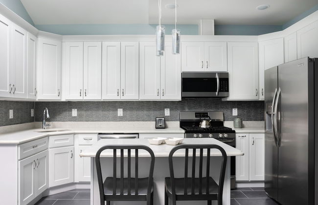 Giles Ave 6 Bedroom Gem - Foto 14