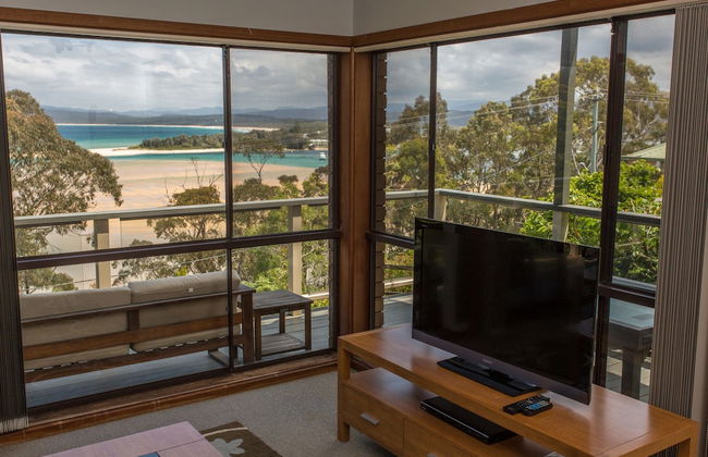 'Cliff 64' Cliff Top Home - Photo 12