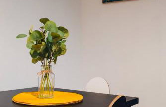 Sleek City Getaway - Walkable Free Parking - Foto 4