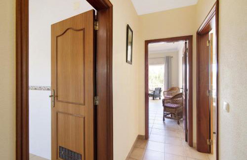 Yara Beach Apartments with Terrace - Foto 10