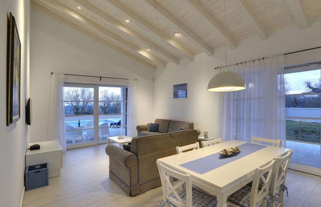 Modern Villa Histria With Pool and View - Photo 32