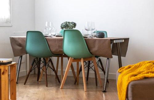 Amplio y acogedor junto al Ayuntamiento - Foto 9