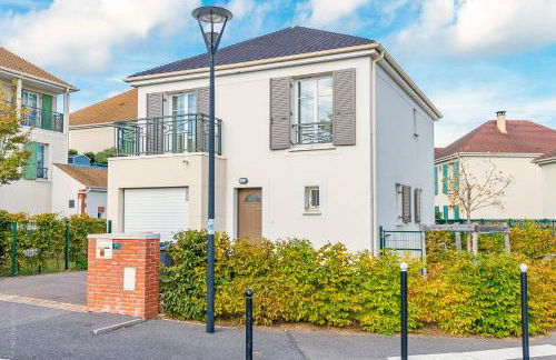 Gîte La Villa Omagny Paris Marne-la-Vallée - Foto 12