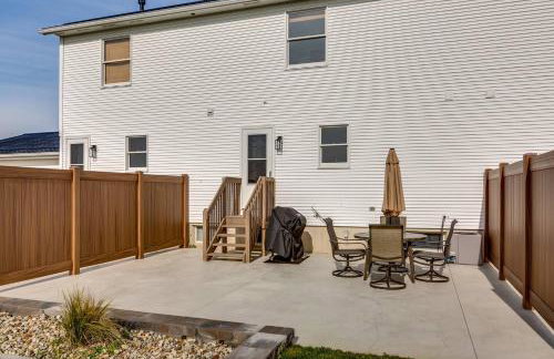 Cozy 2BR Condo w Private Patio - Vintage Charm - Foto 7