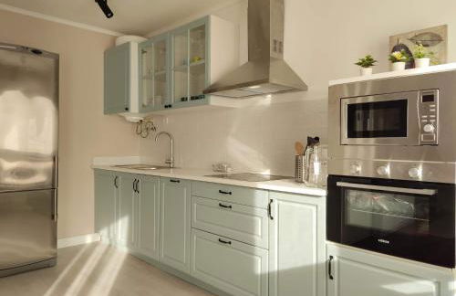 Acogedor apartamento junto a la Plaza - Photo 4