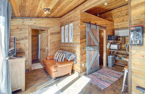 Walk to Main Street! Mtn-View Getaway in Pioche - Foto 4