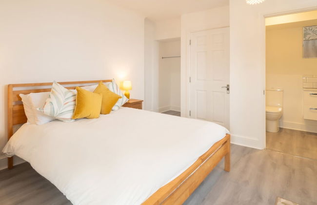 Host Stay The Crow s Nest - Photo 3