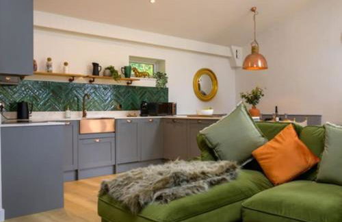 ''The Den'' Lakeview Apartment at Watersedge - Foto 32