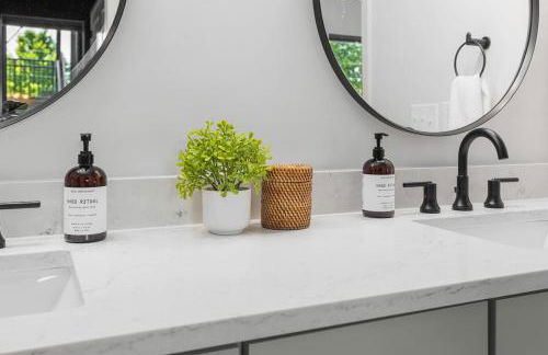 Chic Music Row Condo Rooftop Deck with City View Gym Office and More - Foto 38