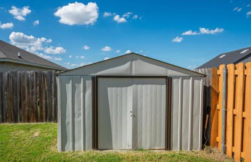 Stylish Pet Friendly Killeen 3BR with Fenced Backyard - Foto 16