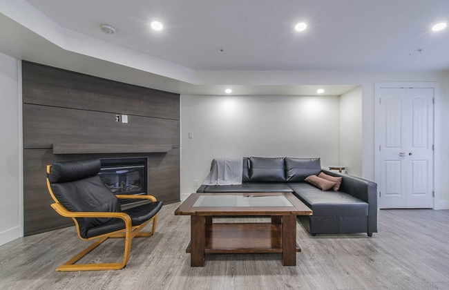 Private Luxurious Suite for Beach Getaway - Photo 10