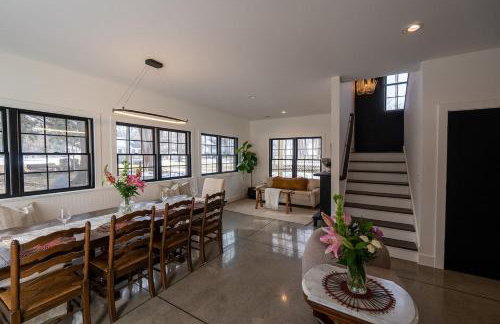 The DougOut Steps from Douglas Beach! - Foto 12