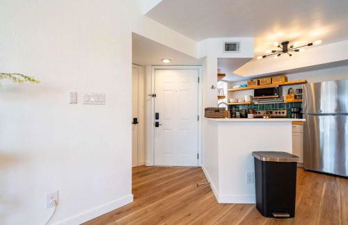 2BR Beach Getaway - Pool Gym Near Space Coast - Foto 18