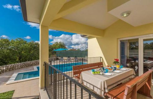 Villa Marilu, modern villa with pool near the sea - Foto 7