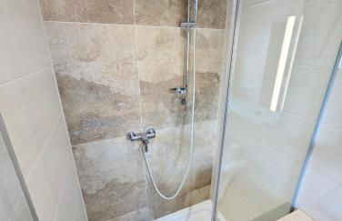 Gästehaus Philipp im Herzen des Fichtelgebirges - 5 Ferienwohnungen, großes Grundstück, Wald und Wiese, Wohnung mit privater Sauna, kostenfreie Parkplätze, WLAN - Foto 47