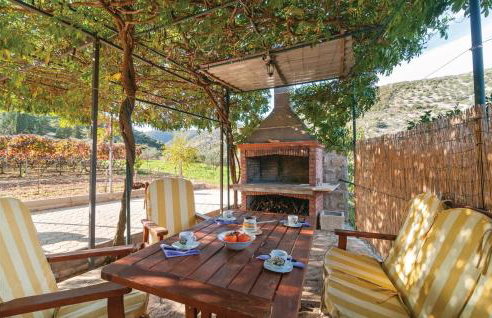 0-Bedroom Holiday Home In Postira - Photo 3