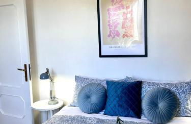 Ettore 3-bed Villa - Sleeps 6, Garden & Parking - Foto 47