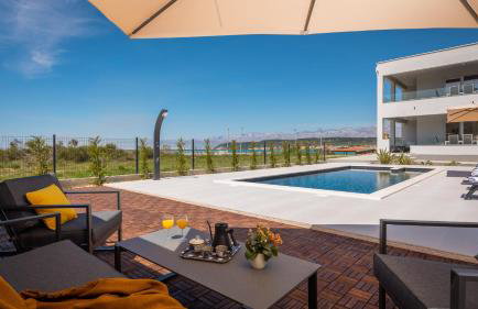 Villa Sunset Bay - amazing view and large heated pool - Foto 34