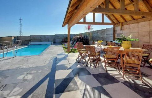 Lovely Home In Guisseny - Photo 8