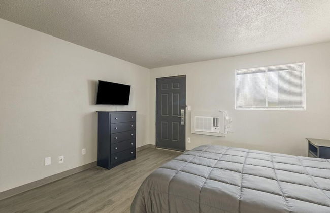 LTA Suites Brookside - Photo 11