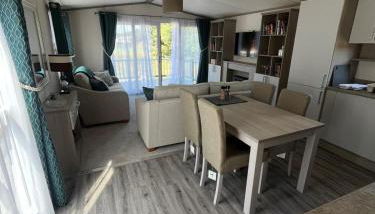 Whispering Pines - Foto 3