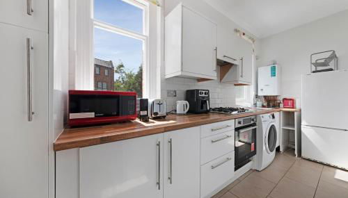 Shaa Road 2 Bedroom Flat Ground Floor Sleeps 6 - Foto 4