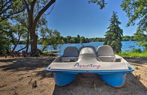 Dock, Hot Tub and Game Room Luxe Lake Latoka Home - Foto 39