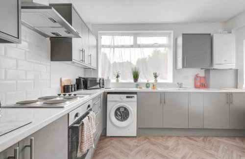 3 Bedroom House with Free Parking - Foto 4