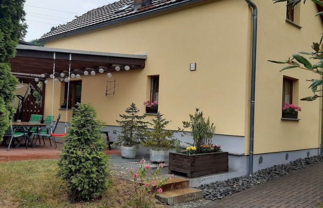 Great Holiday Home With Terrace Near Saxon - Foto 18