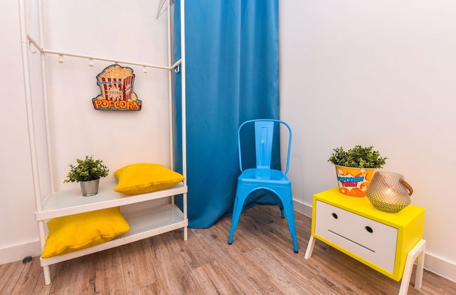 Parliament & River View Apartments - Photo 13