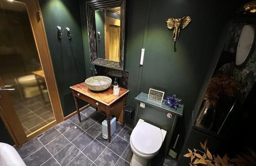 Selene Unique Luxury Houseboat Experience - Foto 8