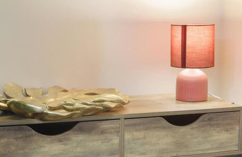 Home from Home 4 Bed - Ideal for Workers & Great for Groups, FREE Parking, Spacious, Pet Friendly Netflix - Foto 37