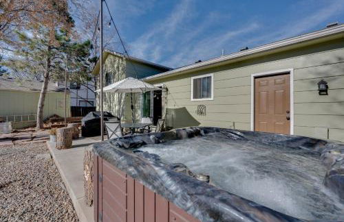 Loveland Home with Private Hot Tub and Wood Fireplace! - Foto 25