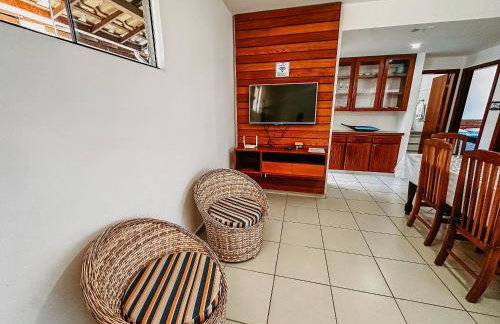Aptos em condominio frente mar na praia de Taperapuã, atravessou a rua está na praia, aptos com 2 quartos com ar condicionado, internet privativa 300MBPS, 1 vaga de garagem, acomodam até 6 pessoas - Foto 47