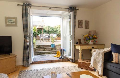 Church Cottage by Coast & Country Stays - Foto 42