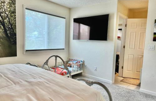 DT Reno - 4BR Home with Patio, BBQ Grill, Games Room - Foto 10