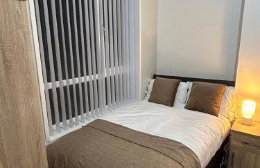 Large 6-Bedroom Family Home in Willenhall - Foto 14