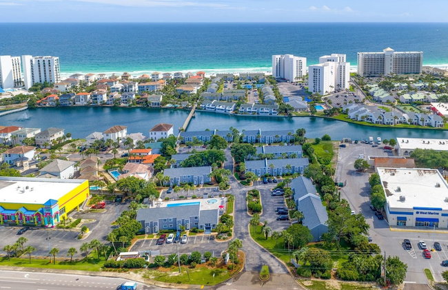 Southbay 33 Short walk to 300ft of Private Beach 3 Bedroom Townhome - Foto 84