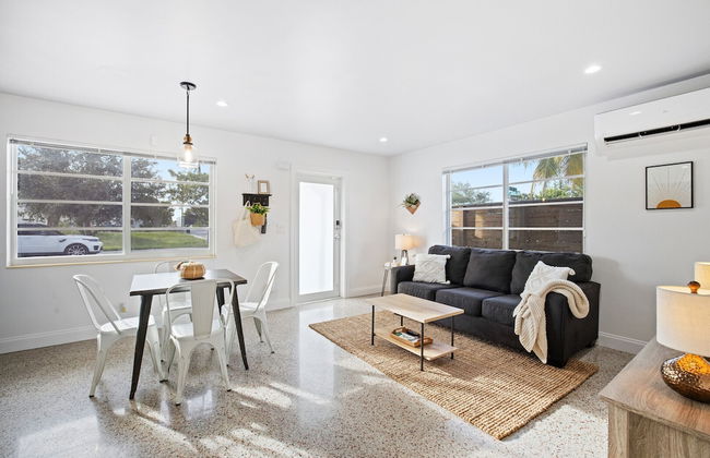 Modern Downtown Bungalow - Foto 9