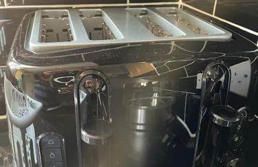 Spacious 4 Large Bedrooms Thurrock Grays 3 baths 1 ensuite Netflix Free Parking - Foto 38