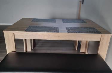 Gemütliche Ferienwohnung mit 1 Schlafzimmer, Wohnzimmer mit Schlafcouch & voll ausgestattete Küche - Foto 22