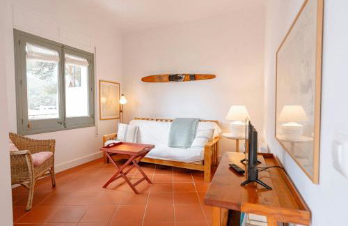 ApartmentsTamariu5 Cozy Retreat with Terrace - Foto 3