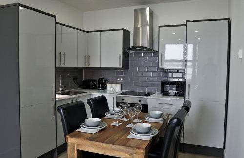 Sapphire House Apartments - Photo 122