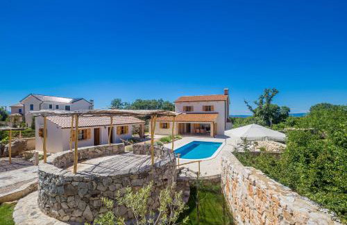 Holiday house Hojevica - Kras, Krk - Photo 3