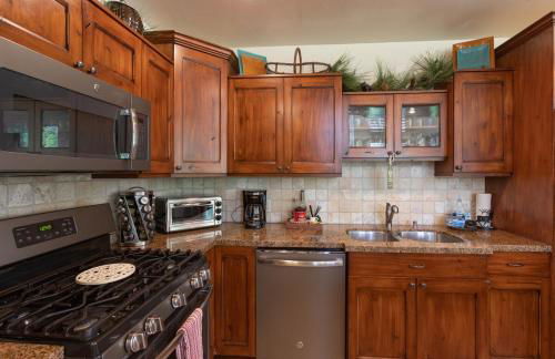 Beautiful Driggs Townhome with Views and Hot Tub - Foto 24