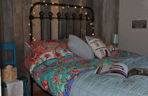 The Old Apple Shed cosy heated cottage in a meadow close to the charming village of Bethersden - Foto 6